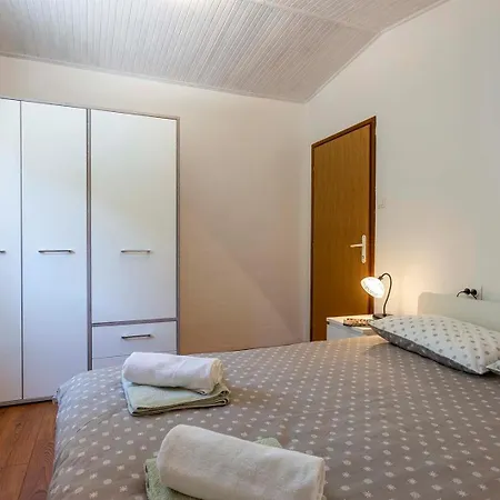 Darko Villa