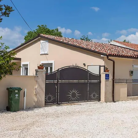Darko Villa